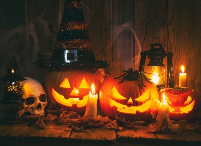 7 Halloween Decorations to Make Your Home Special